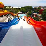 Piazza Com Acesso Ao Acqua Park - Temporada Cn L